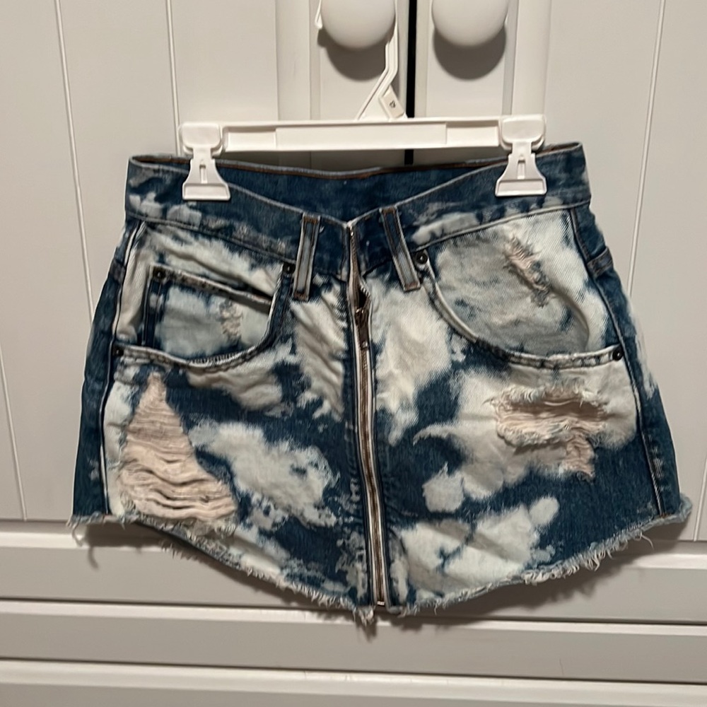 Jean mini skirt